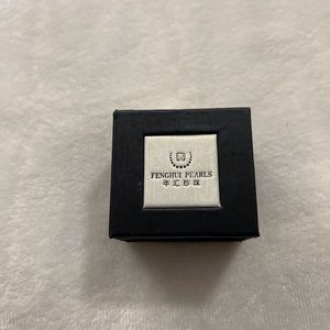 Fenghui Pearls